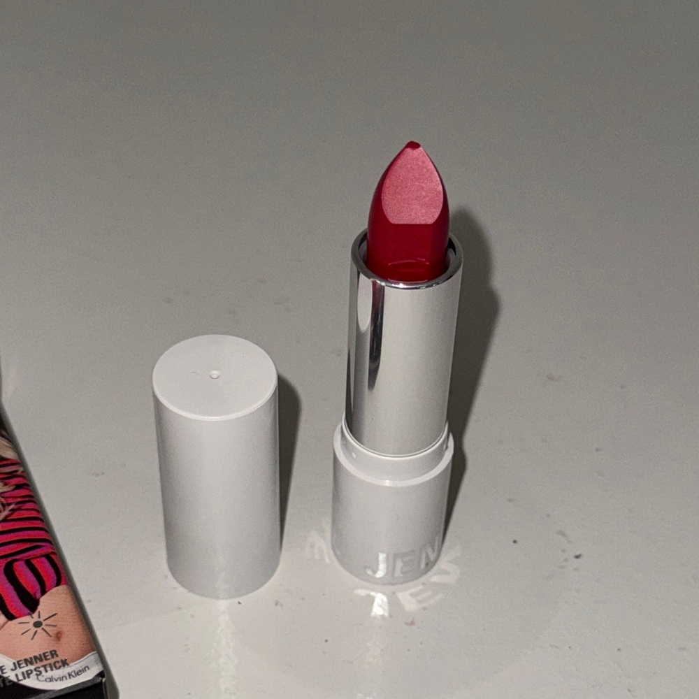 Kylie Jenner Cosmetics Birthday Behavior Matte Lipstick Brand New